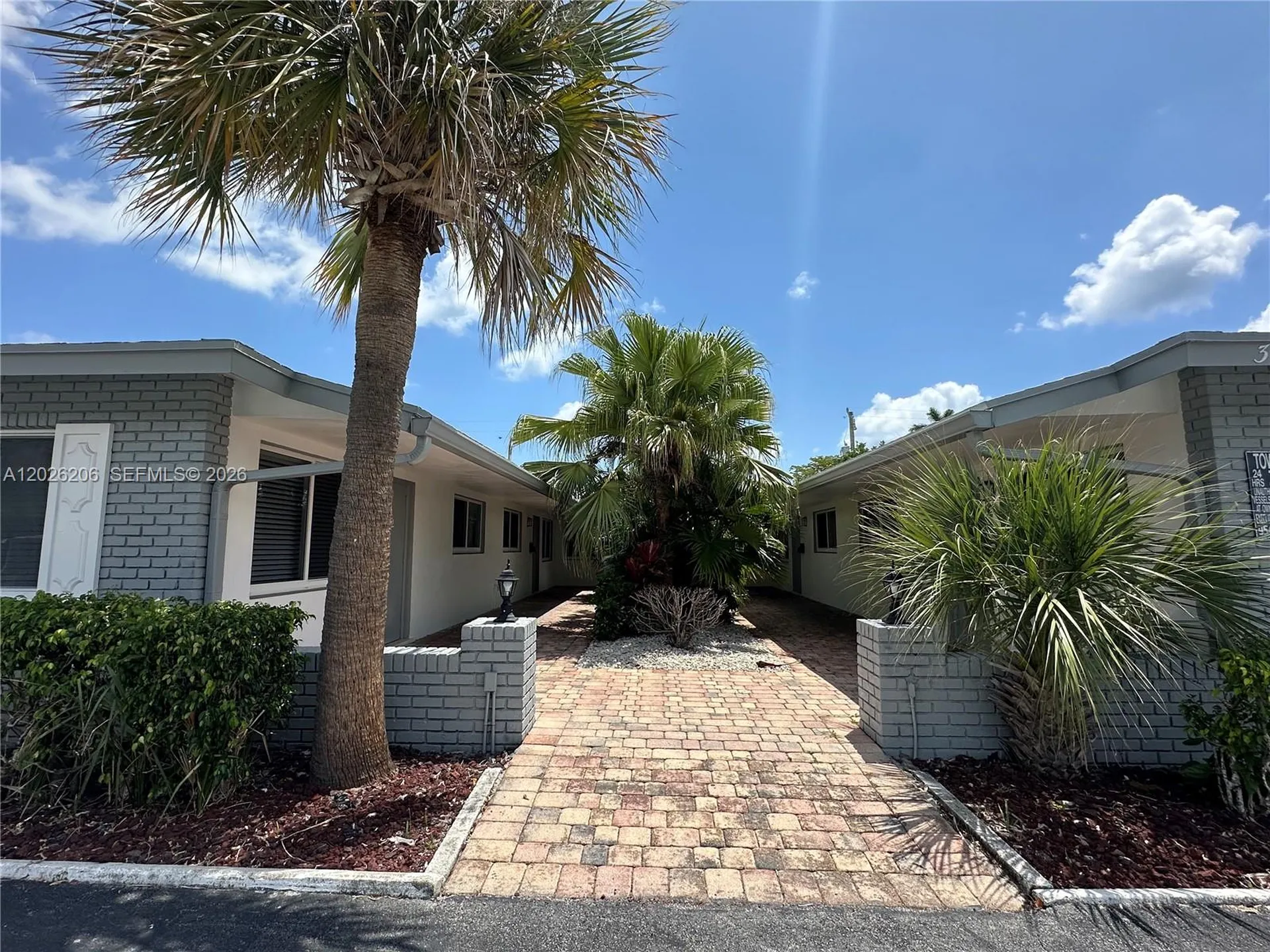 3720 NE 22nd Avenue Lighthouse Point FL 33064