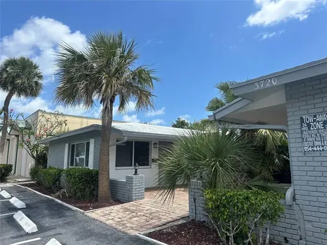 3720 NE 22nd Avenue Lighthouse Point FL 33064