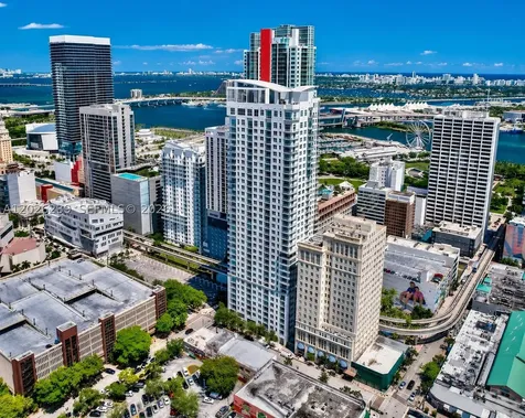 133 NE 2nd Avenue Miami FL 33132