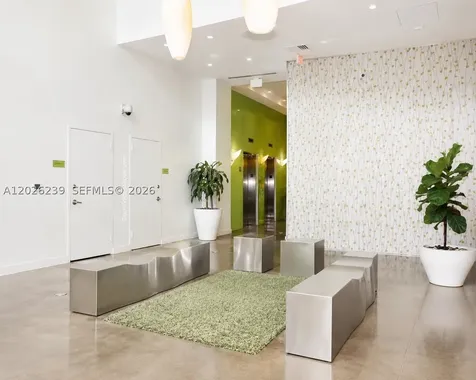 133 NE 2nd Avenue Miami FL 33132