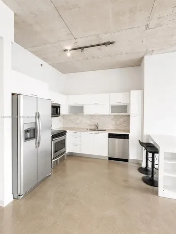 133 NE 2nd Avenue Miami FL 33132