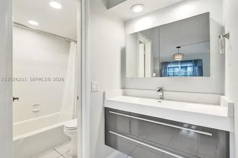 450 Paradise Isle Boulevard Hallandale Beach FL 33009