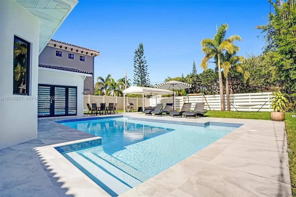 1355 Madison Street Hollywood FL 33019