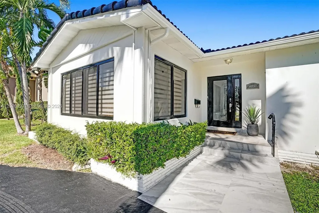 1355 Madison Street Hollywood FL 33019