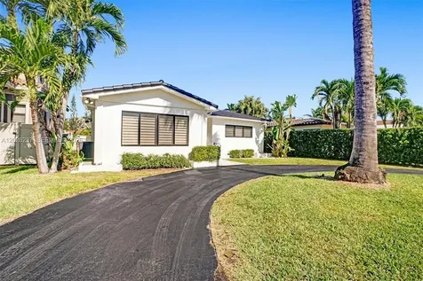 1355 Madison Street Hollywood FL 33019