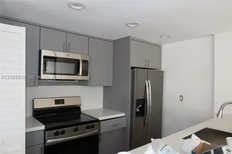 3190 Bird Avenue Coconut Grove FL 33133