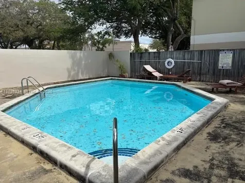 3190 Bird Avenue Coconut Grove FL 33133