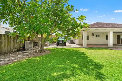 716 SE 12th Terrace Homestead FL 33033