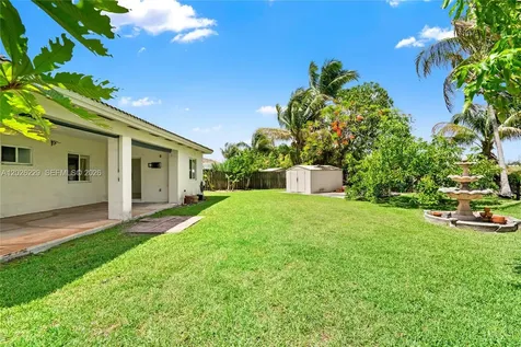 716 SE 12th Terrace Homestead FL 33033