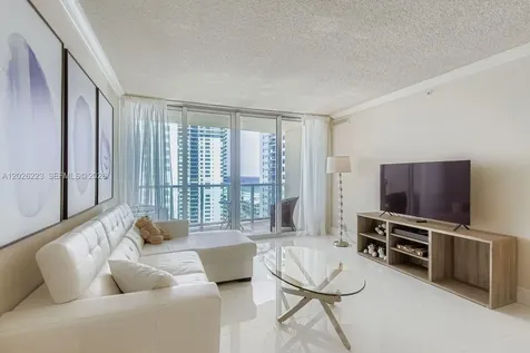 2501 S Ocean Drive Hollywood FL 33019