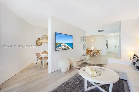 4779 Collins Avenue Miami Beach FL 33140