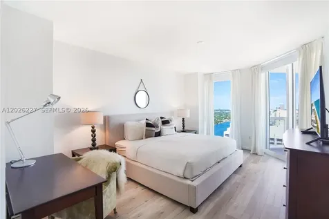 4779 Collins Avenue Miami Beach FL 33140