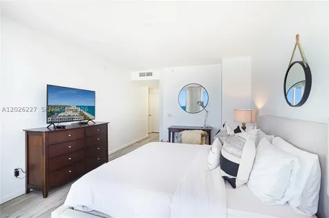 4779 Collins Avenue Miami Beach FL 33140