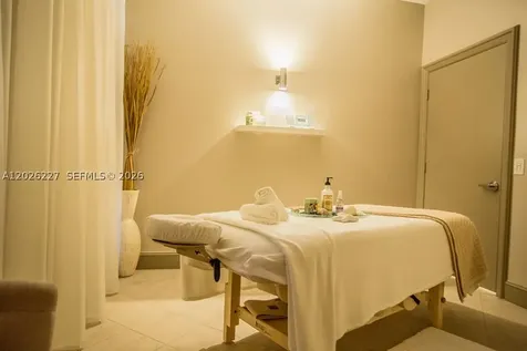 4779 Collins Avenue Miami Beach FL 33140