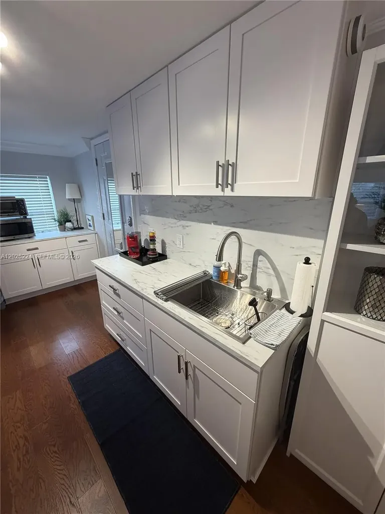 814 NW 18th Street Fort Lauderdale FL 33311