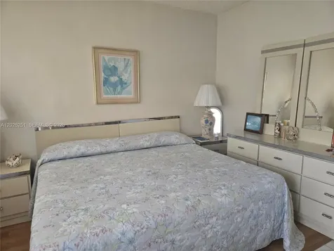 820 SW 11 Street Hallandale Beach FL 33009