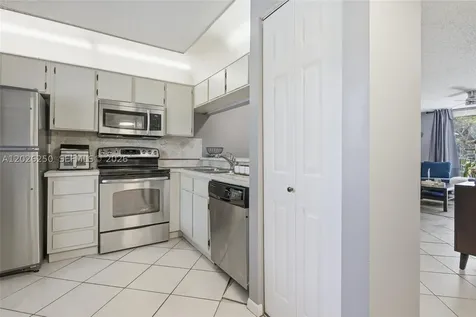 10451 W Broward Boulevard Plantation FL 33324