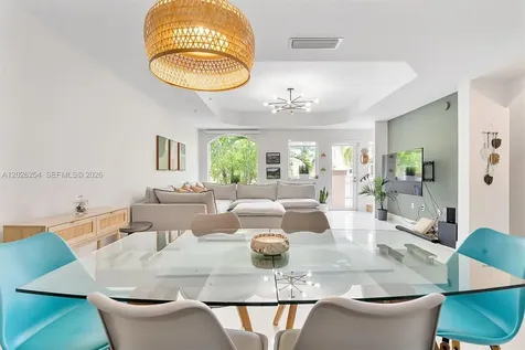 2704 NE 184th Terrace Aventura FL 33160