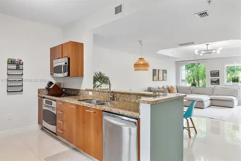 2704 NE 184th Terrace Aventura FL 33160