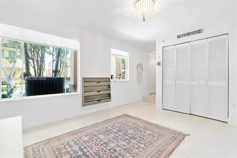 2704 NE 184th Terrace Aventura FL 33160