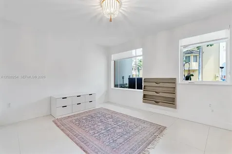 2704 NE 184th Terrace Aventura FL 33160