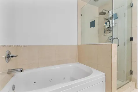 2704 NE 184th Terrace Aventura FL 33160