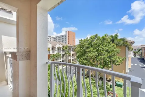 2704 NE 184th Terrace Aventura FL 33160