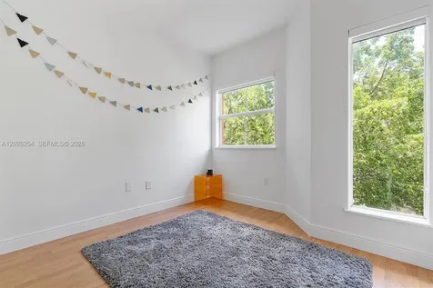 2704 NE 184th Terrace Aventura FL 33160