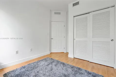 2704 NE 184th Terrace Aventura FL 33160