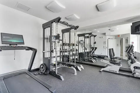 2704 NE 184th Terrace Aventura FL 33160