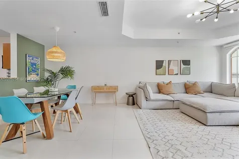 2704 NE 184th Terrace Aventura FL 33160