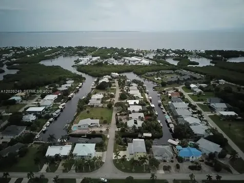 7883 Breakwater Court 7883 Bokeelia FL 33922
