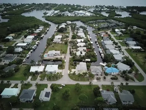 7883 Breakwater Court 7883 Bokeelia FL 33922