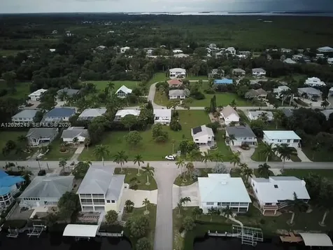 7883 Breakwater Court 7883 Bokeelia FL 33922
