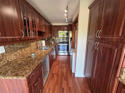 5700 SW 127th Avenue Miami FL 33183