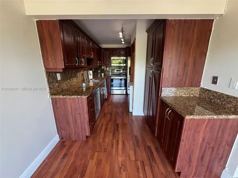 5700 SW 127th Avenue Miami FL 33183