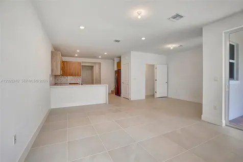 129 SW 171st Way Pembroke Pines FL 33027