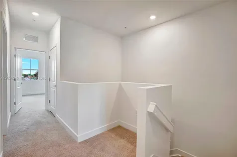 129 SW 171st Way Pembroke Pines FL 33027
