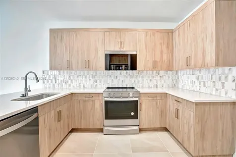 129 SW 171st Way Pembroke Pines FL 33027