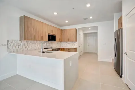 129 SW 171st Way Pembroke Pines FL 33027