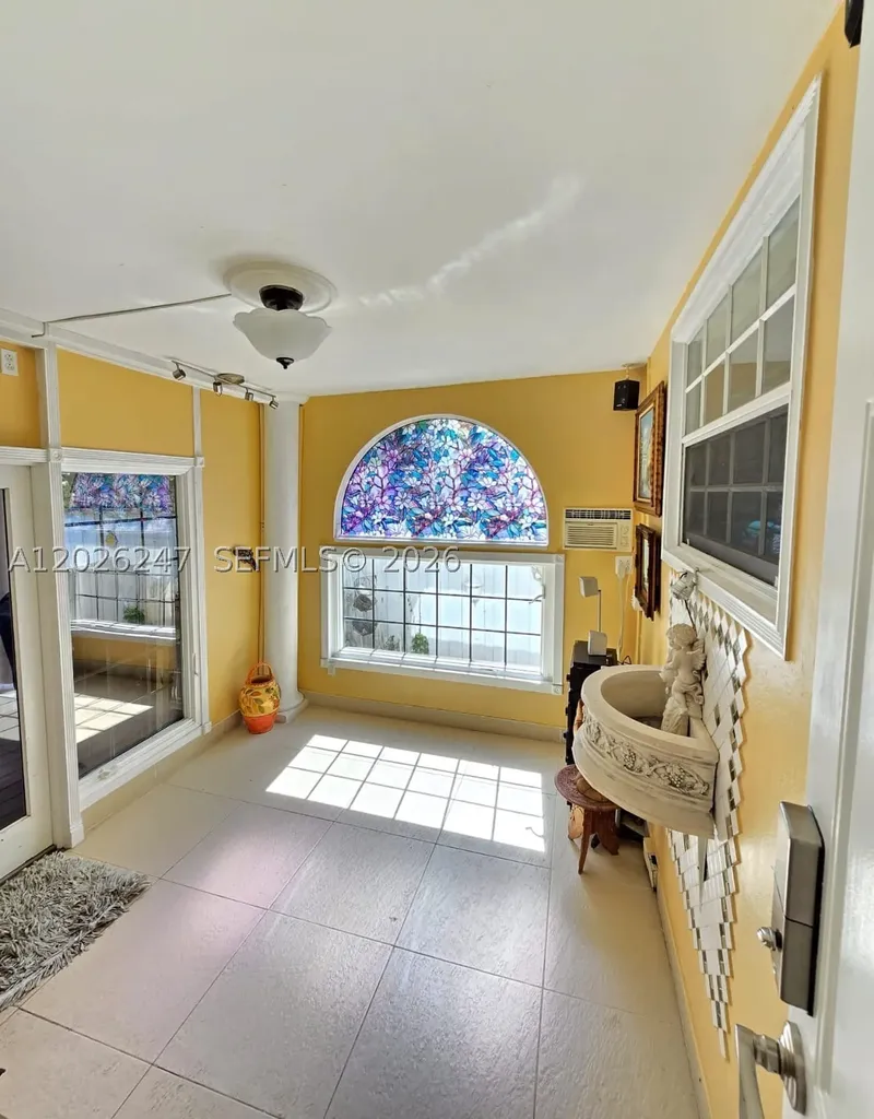 2849 Dewey Street Hollywood FL 33020