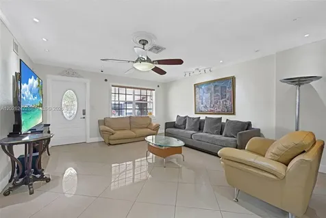 2849 Dewey Street Hollywood FL 33020
