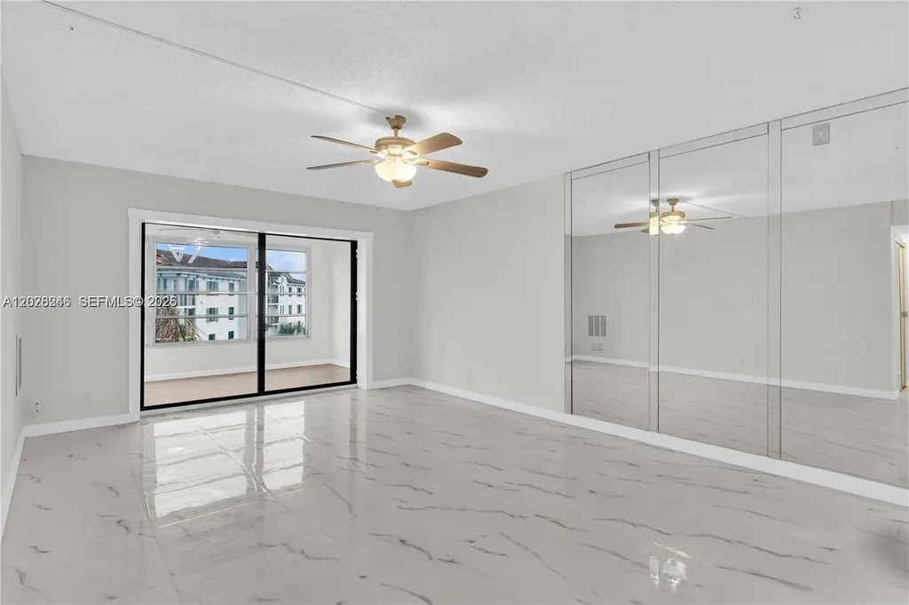 9355 SW 8th Street Boca Raton FL 33428