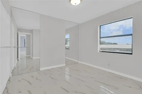 9355 SW 8th Street Boca Raton FL 33428