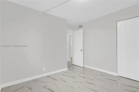 9355 SW 8th Street Boca Raton FL 33428