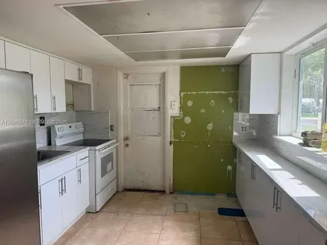 3850 SW 59th Terrace Davie FL 33314
