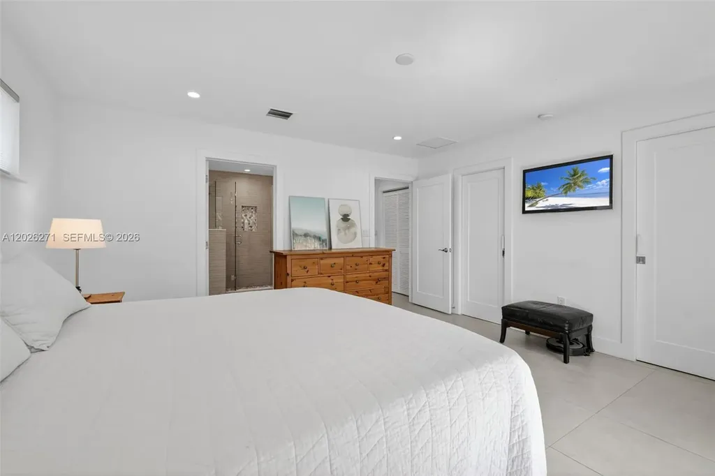 560 SW 6th Avenue Fort Lauderdale FL 33315