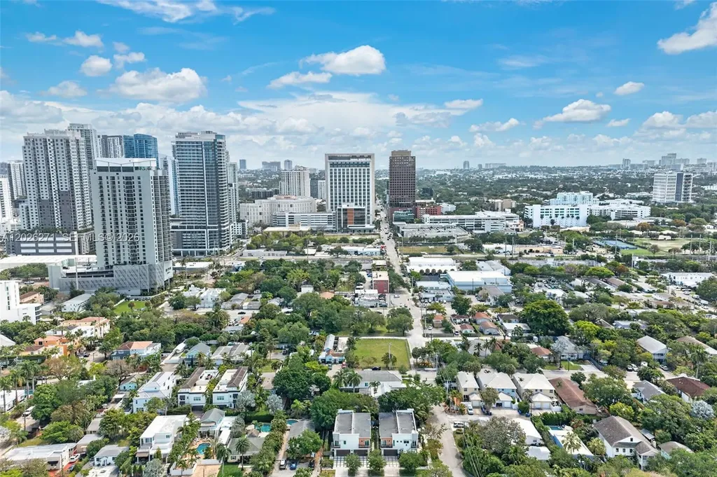 560 SW 6th Avenue Fort Lauderdale FL 33315