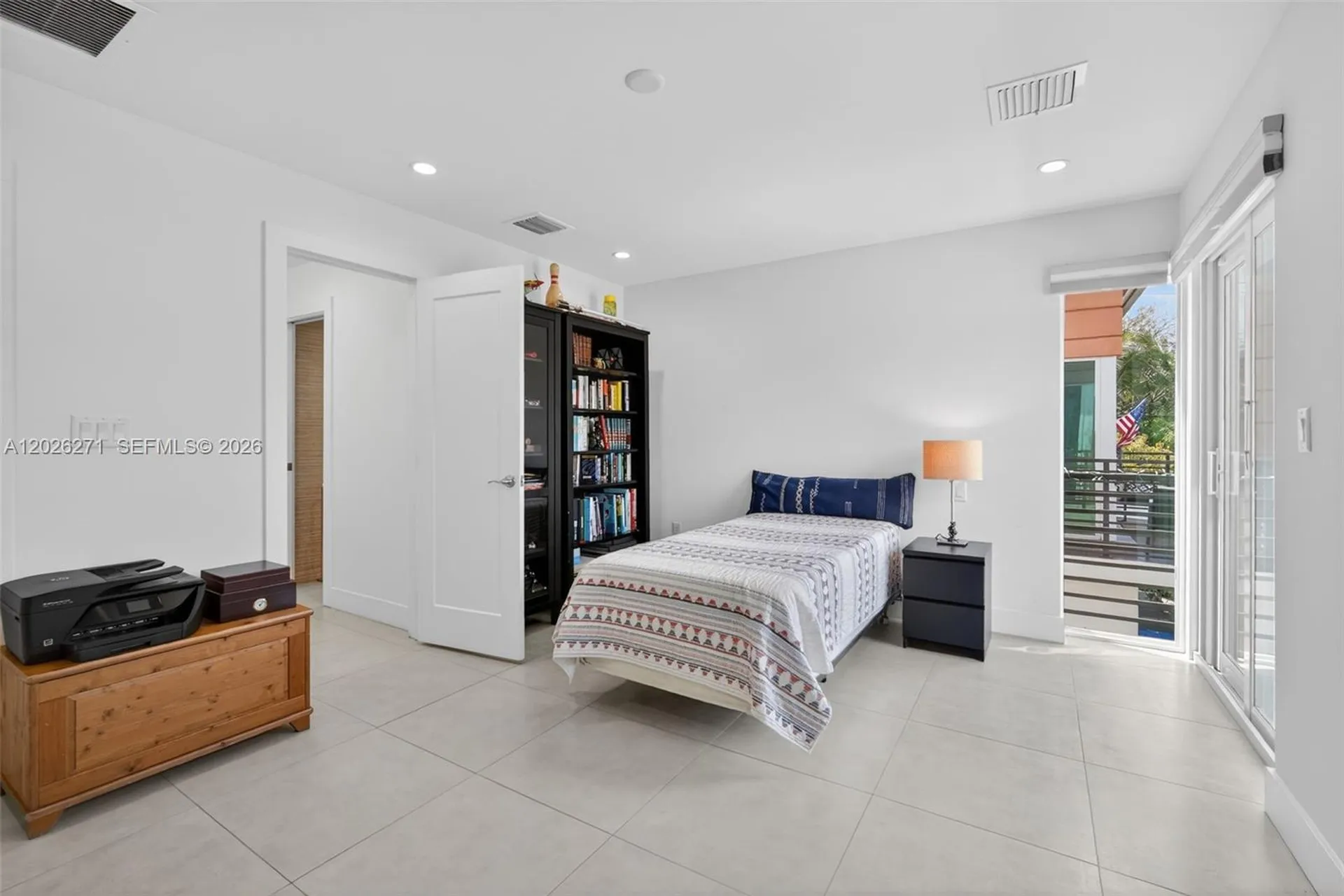 560 SW 6th Avenue Fort Lauderdale FL 33315
