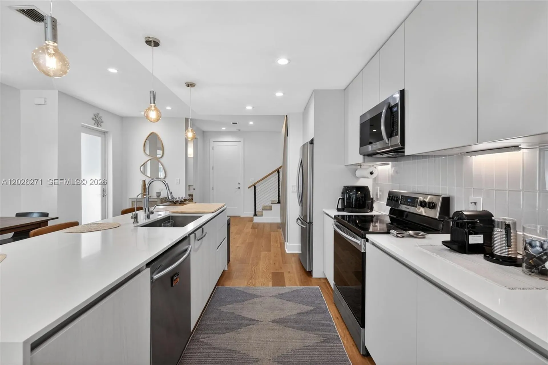 560 SW 6th Avenue Fort Lauderdale FL 33315